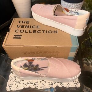 Toms Pink Heritage Canvas Platform Espadrilles Shoes Casual Comfort